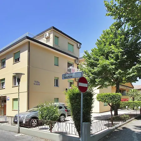 Gaby لينانو سابيادورو